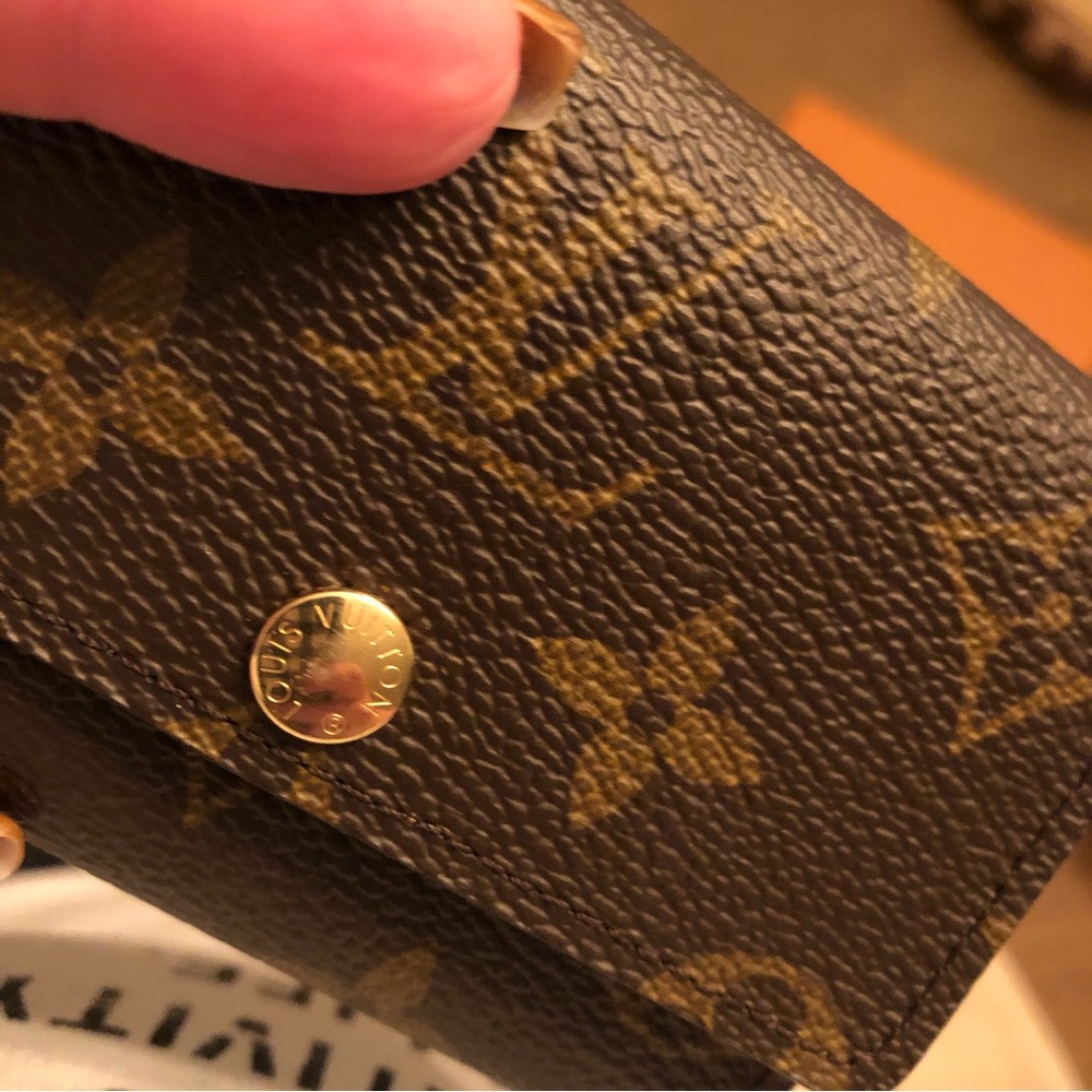 Louis Vuitton 6-Key Holder